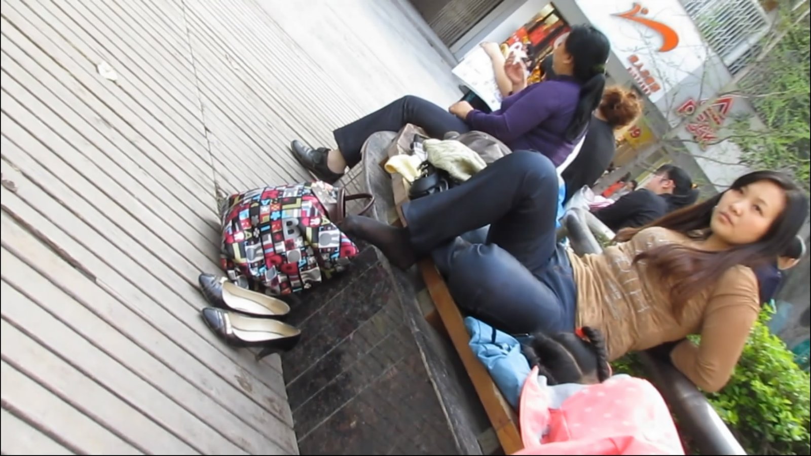 streetsnapnylon[00 01 18][20181202 130253 7]